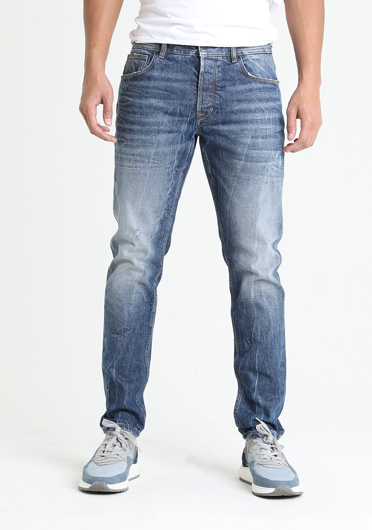 Pantalones shin sale