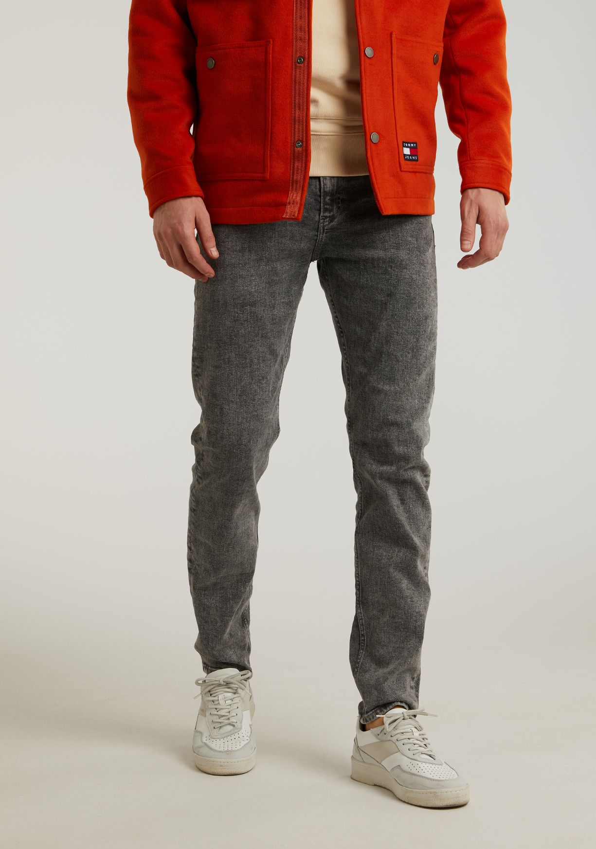 Calvin Klein Slim Tapered Jeans - Score