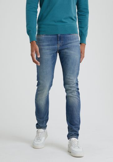 Calvin Klein Slim Taper