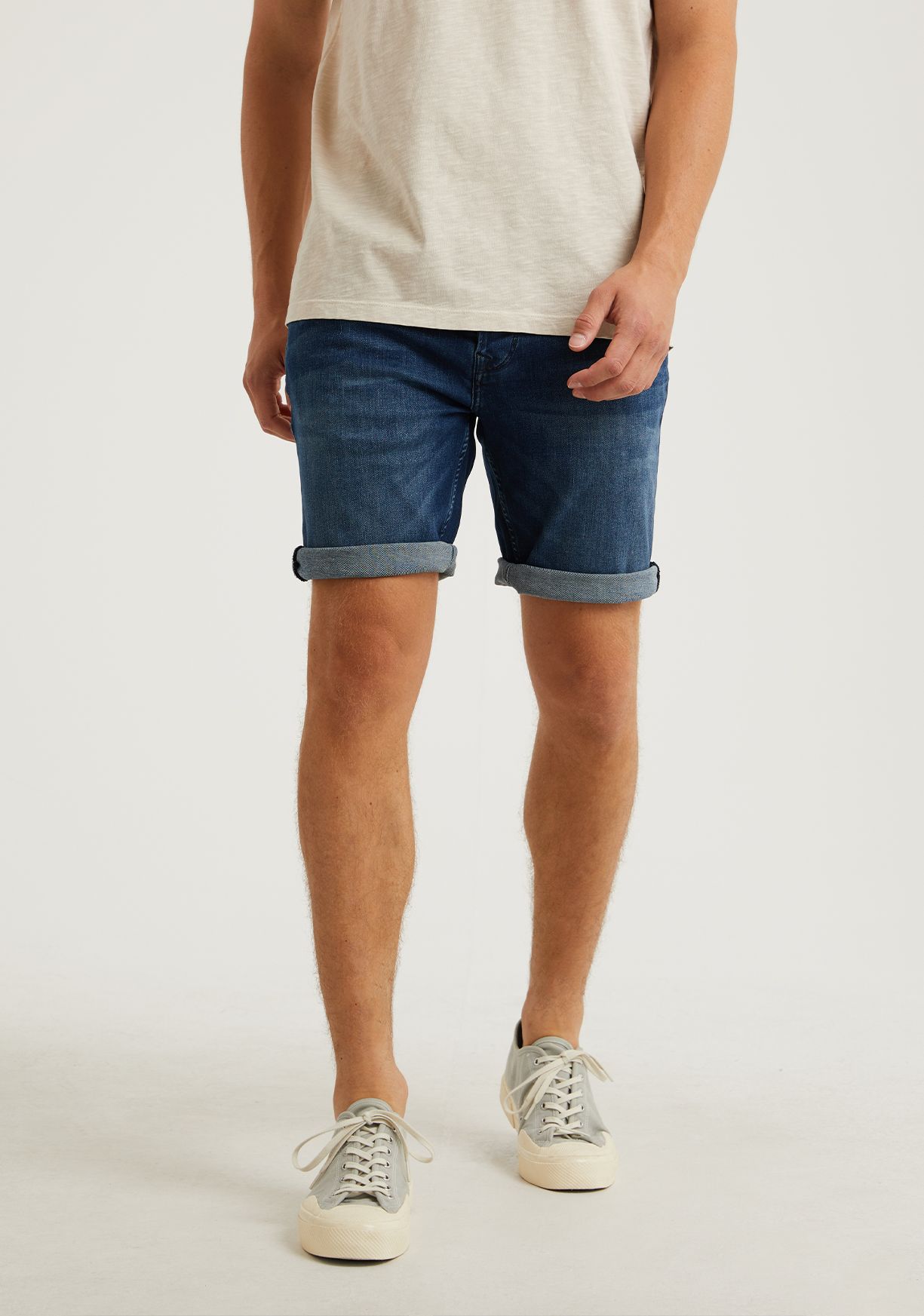 Matchesfashion Heren Kleding Broeken & Jeans Korte broeken Shorts Abstract-print Denim Shorts 