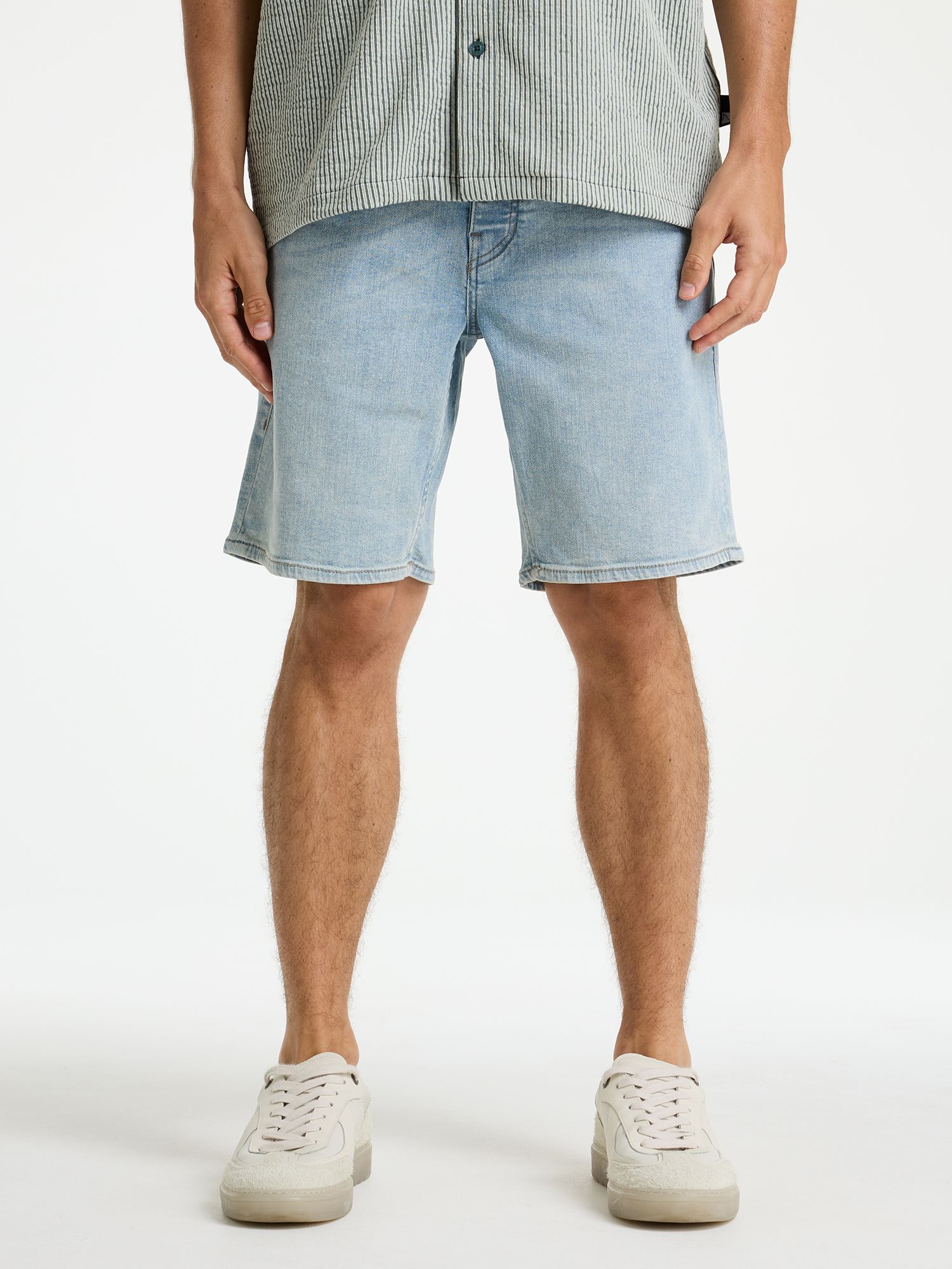 CHASIN' Shorts Evan.S Zone