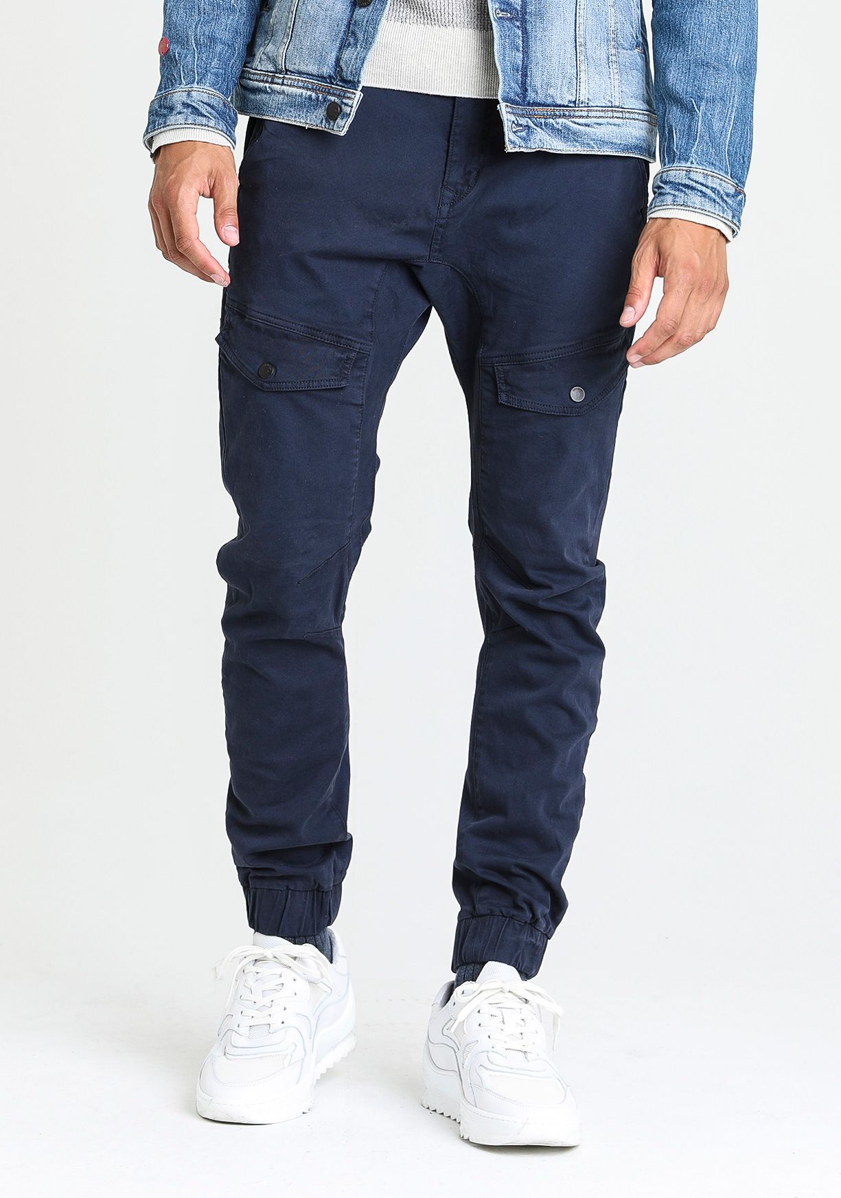 l pocket pant