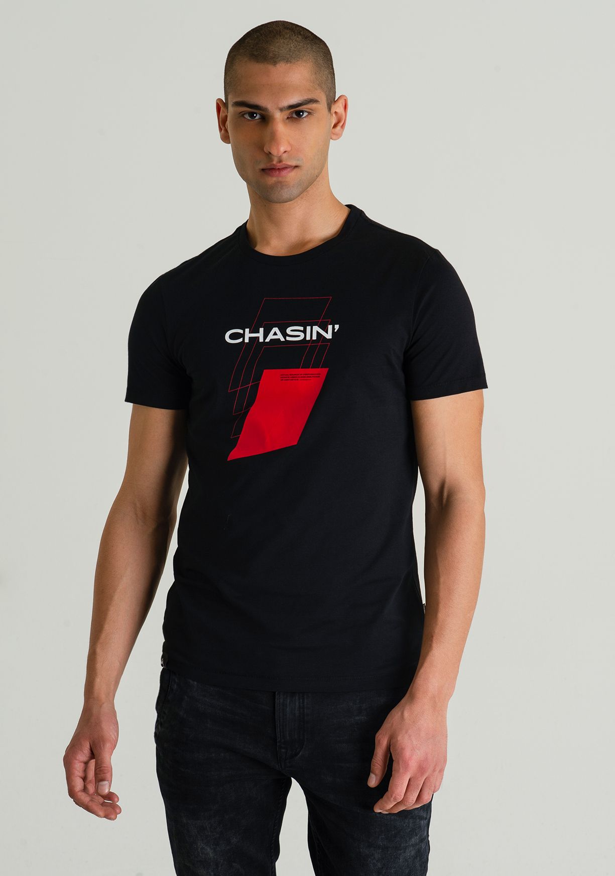 George T-Shirts - Chasin' EN