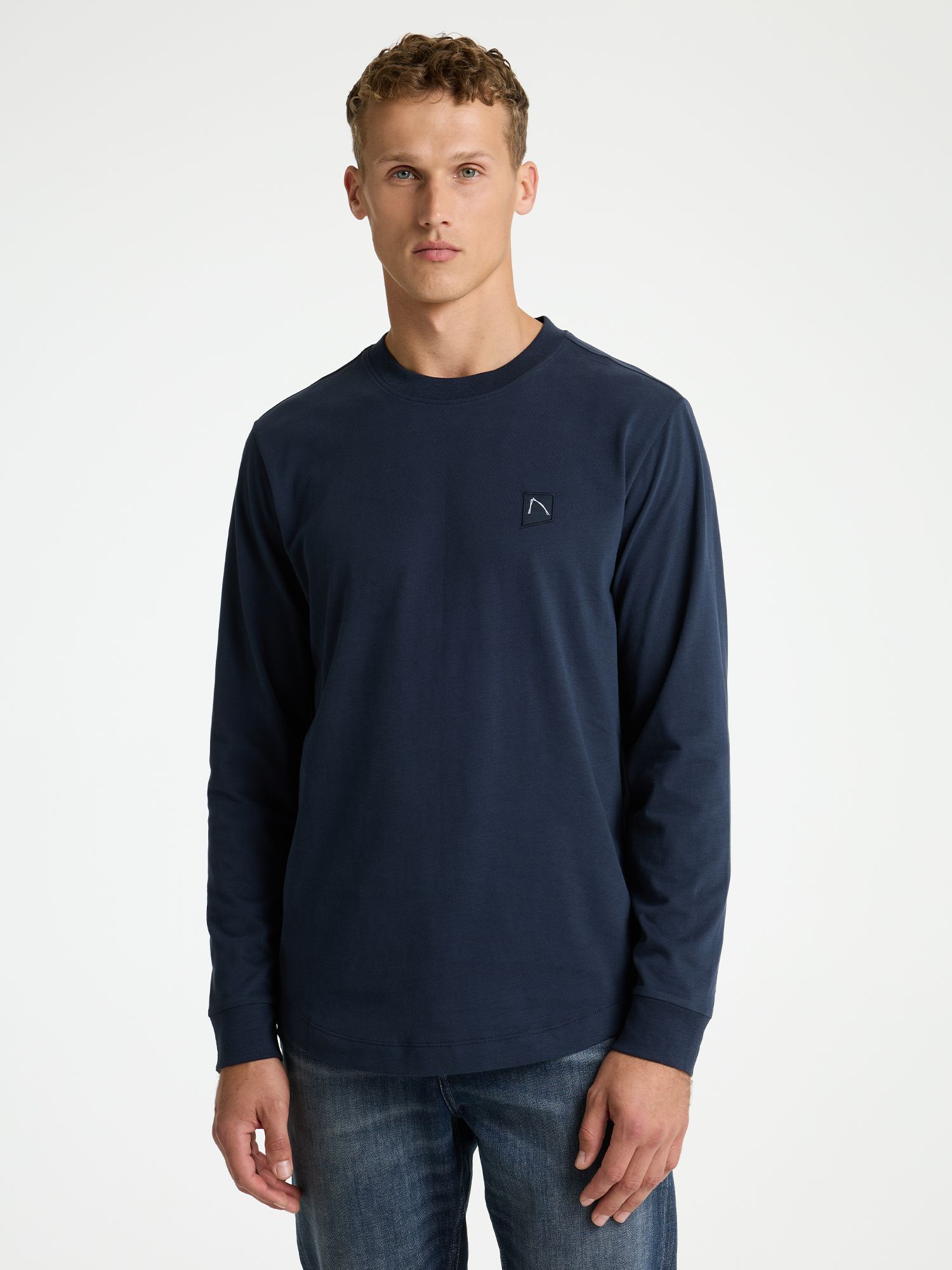 CHASIN' Longsleeves Brody Long Sleeve