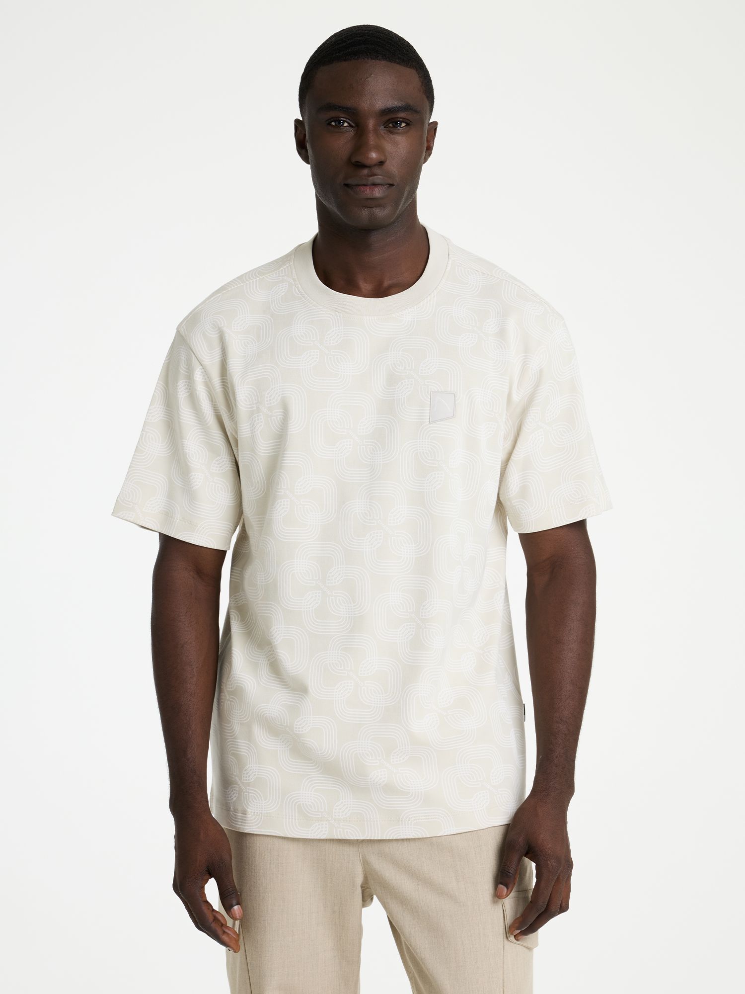 CHASIN' T-Shirts Torin