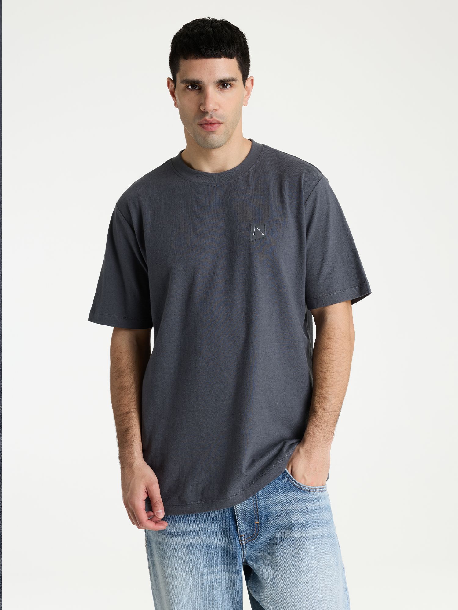 CHASIN' T-Shirts Ethan Linen