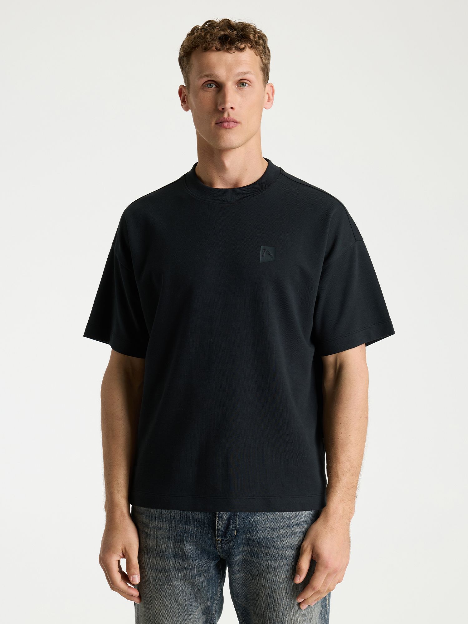 CHASIN' T-Shirts CORE AIR T-shirt