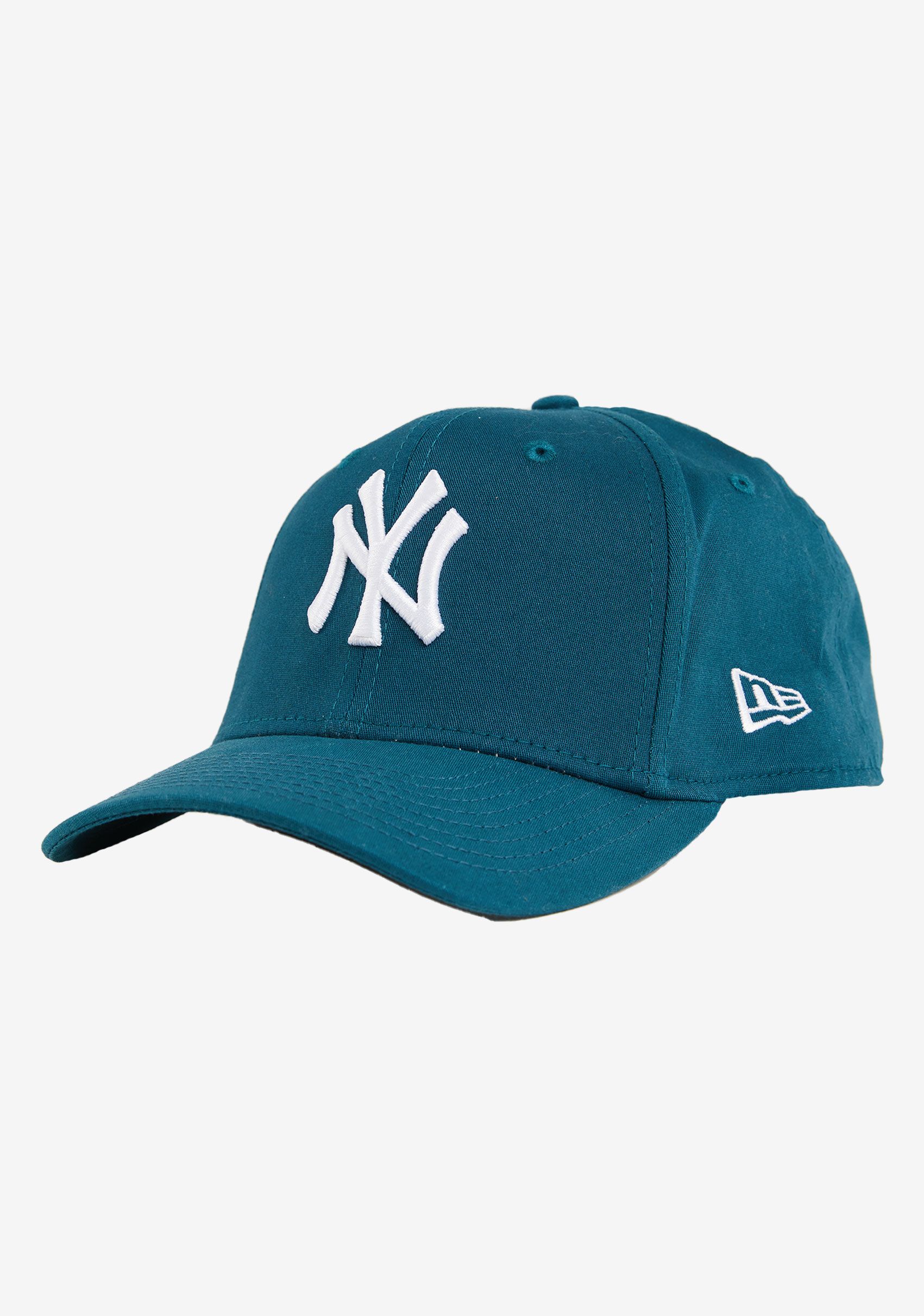 purple lakers fitted hat