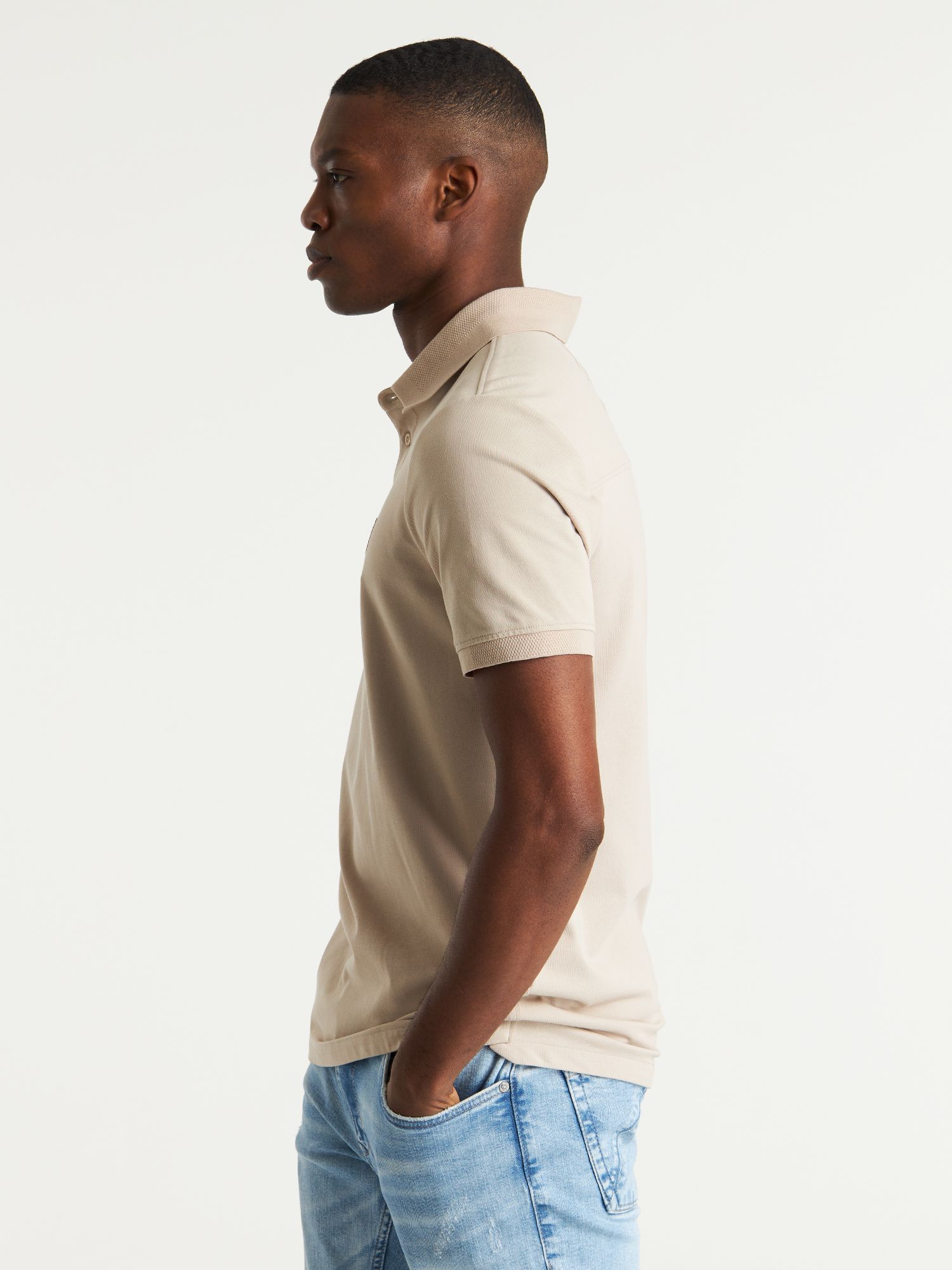 CHASIN' | All tops | Official online store | Chasin'