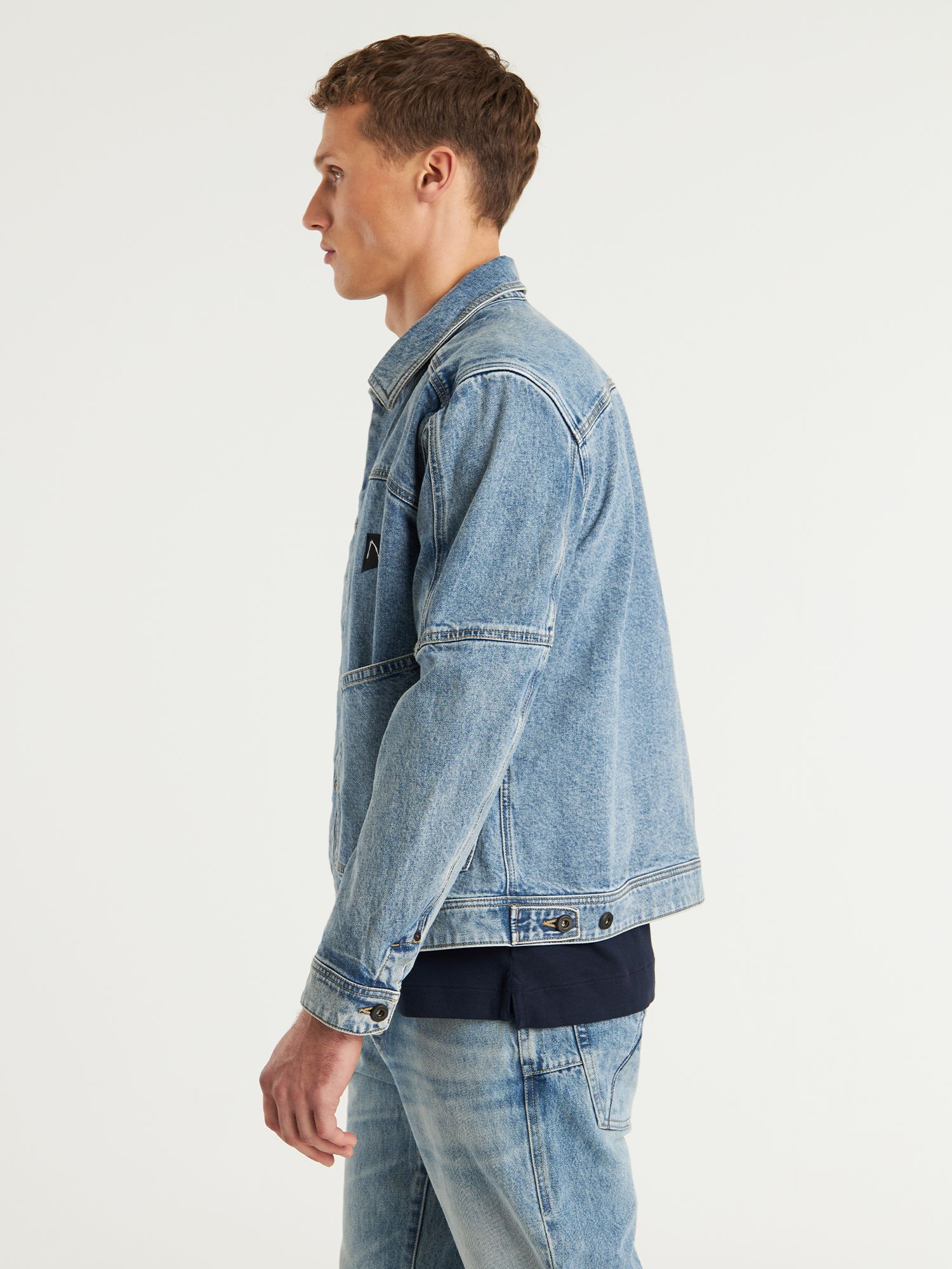 ジャケット・アウター AVALONE SF24 \"HI-CRACKtH\" STONE ISLAND ストーンアイランド ダウンジャケット 40124 LOOM